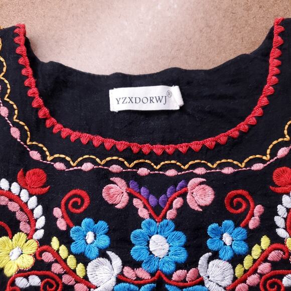 YZXDORWJ Top Women M Black Floral Embroidered Round Neck Boho Coquette Peasant - Picture 4 of 8